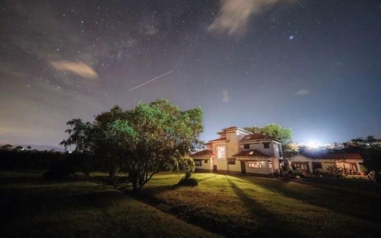 Casa De Las Flores บียาเดเลย์บา ภายนอก รูปภาพ
