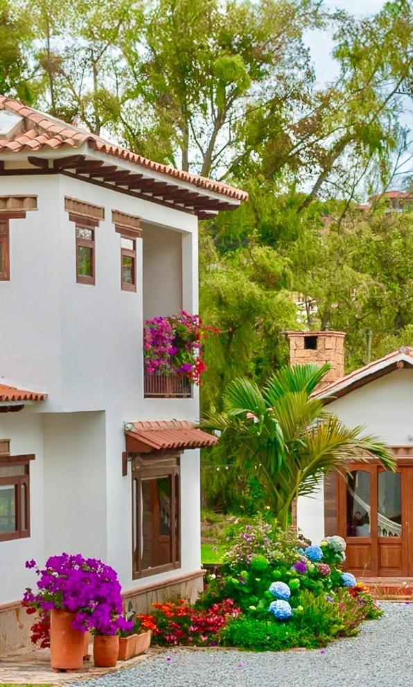 Casa De Las Flores บียาเดเลย์บา ภายนอก รูปภาพ